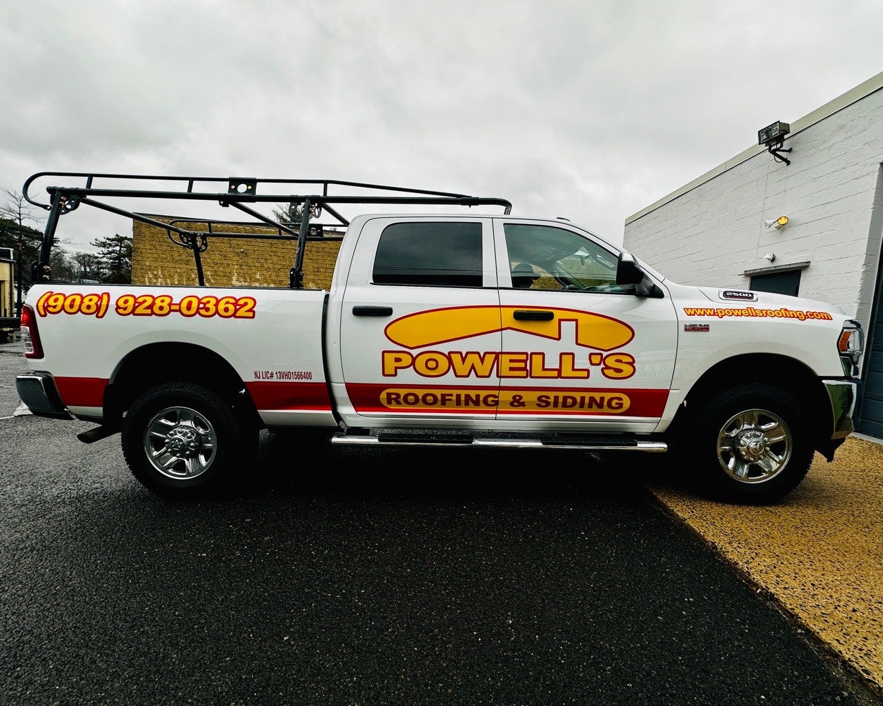Vehicle Graphics That Are Poppin!