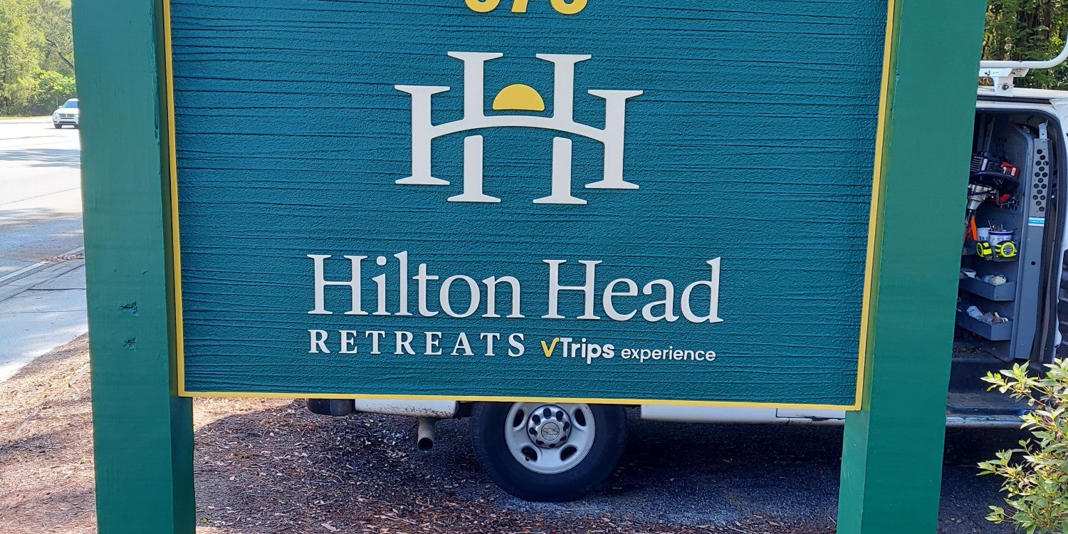 Custom Pylon Signs