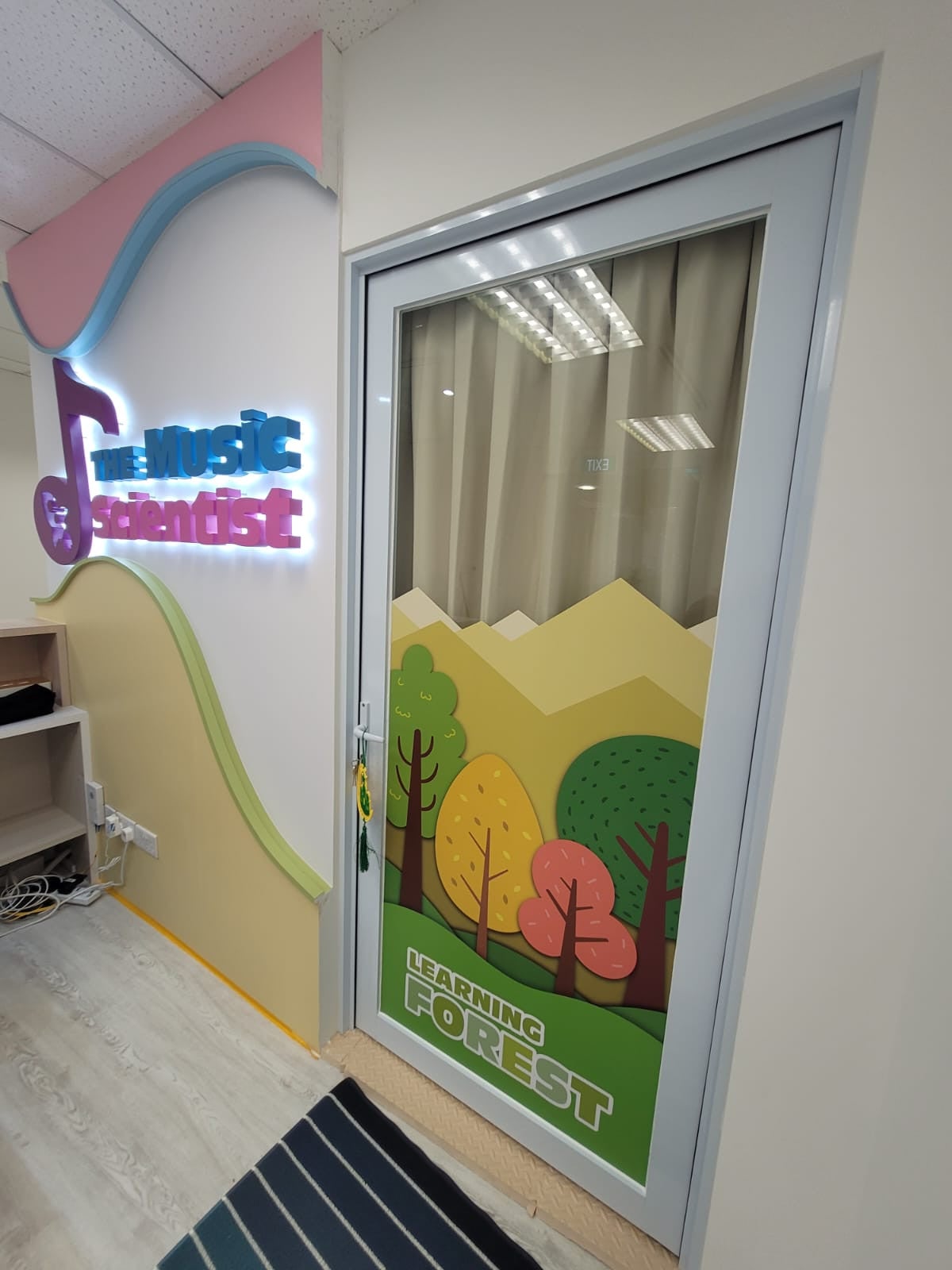 Maximize the impact of your window space