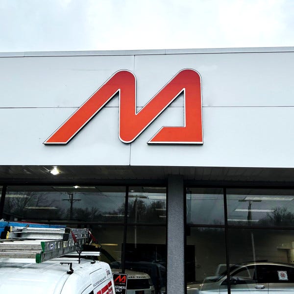 Mundo Autos LED Lit Chanel Letter