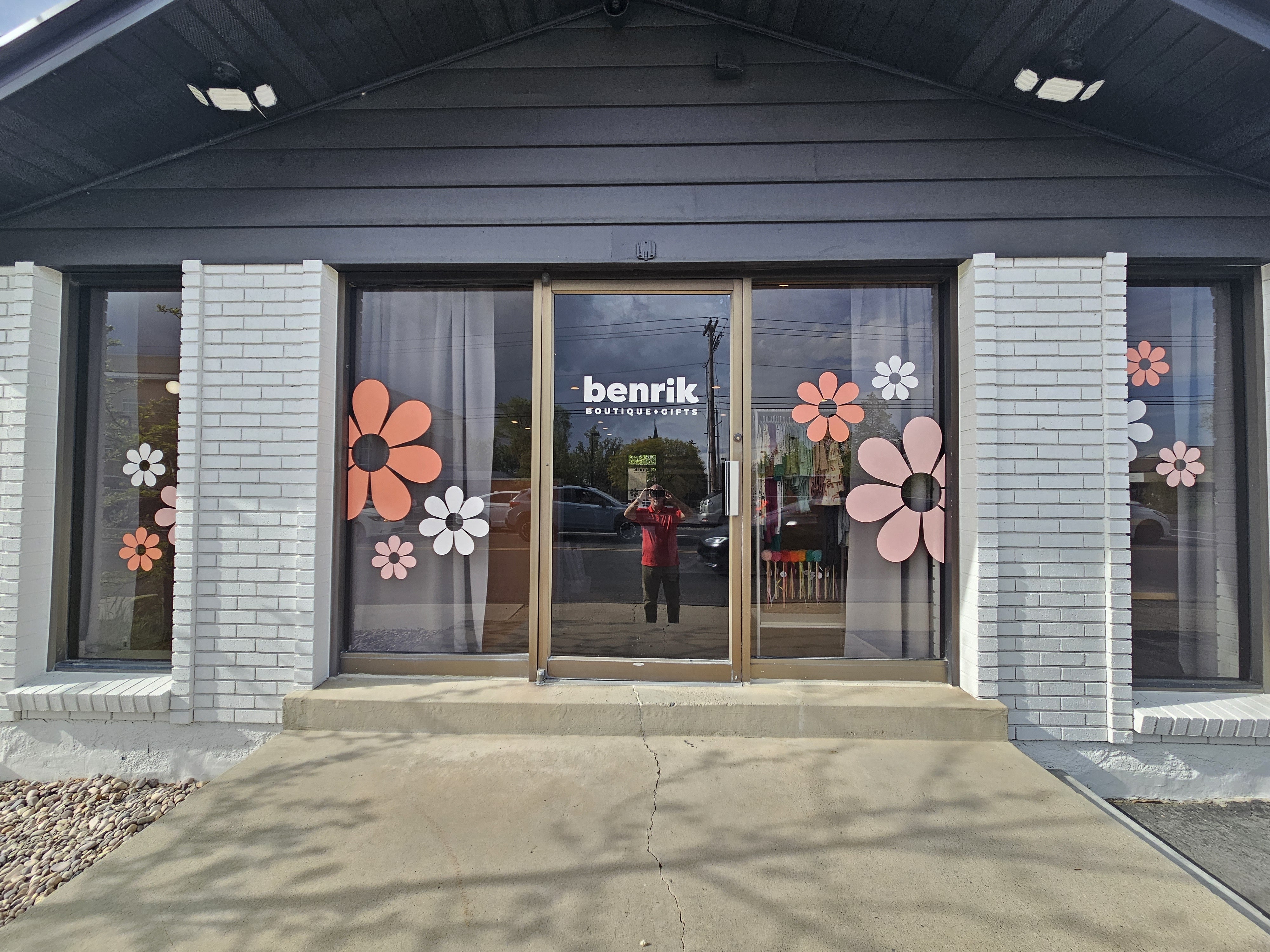 Store-Front Graphics and Lettering