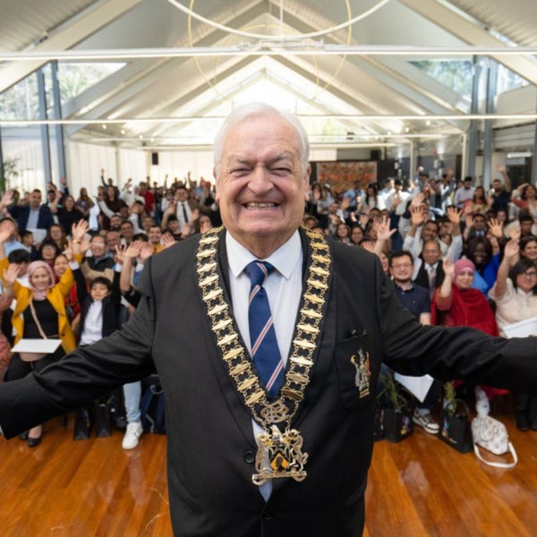 Vale Mayor Tony Bleasdale OAM