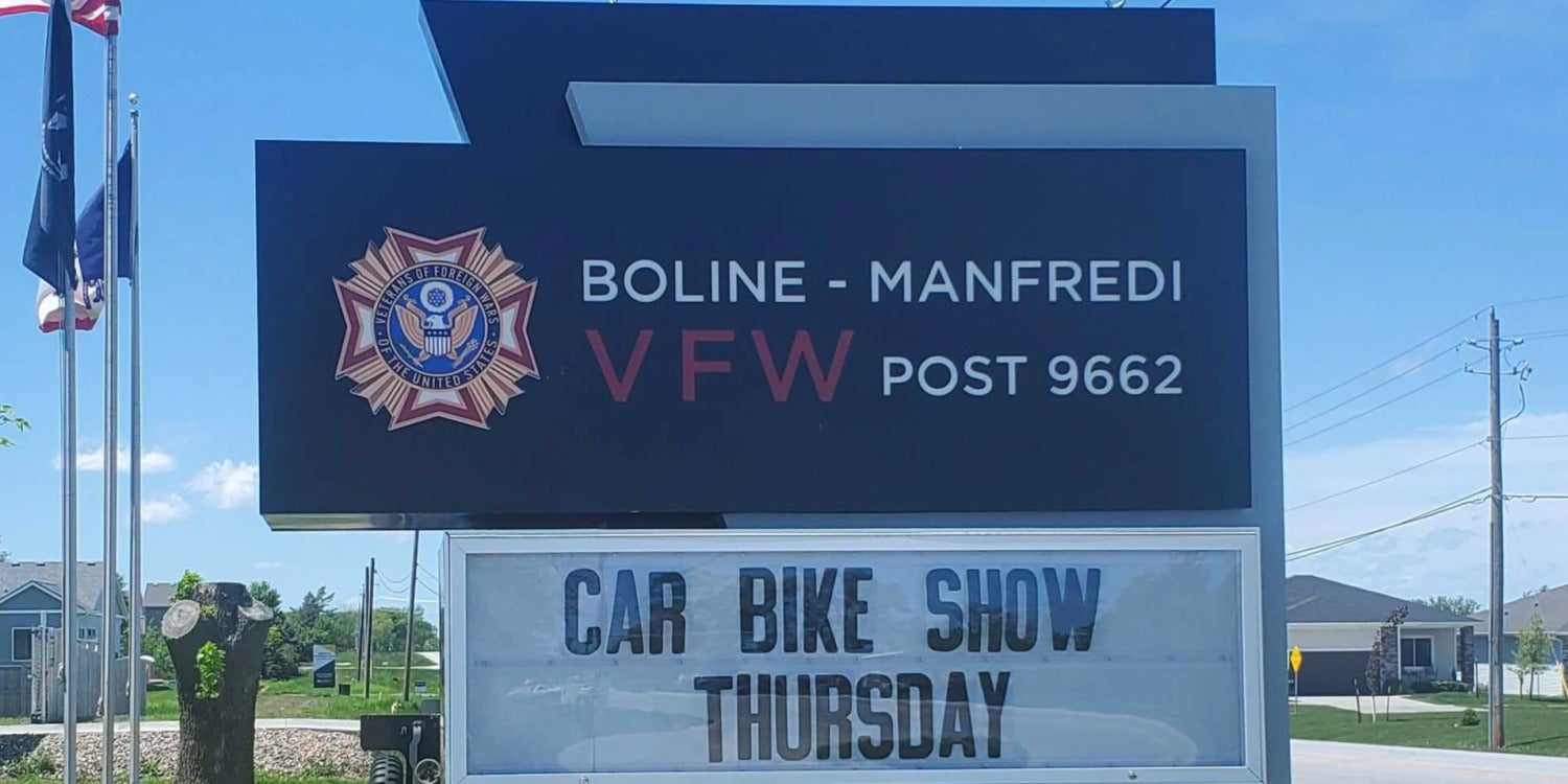 Freestanding & Standalone Signs