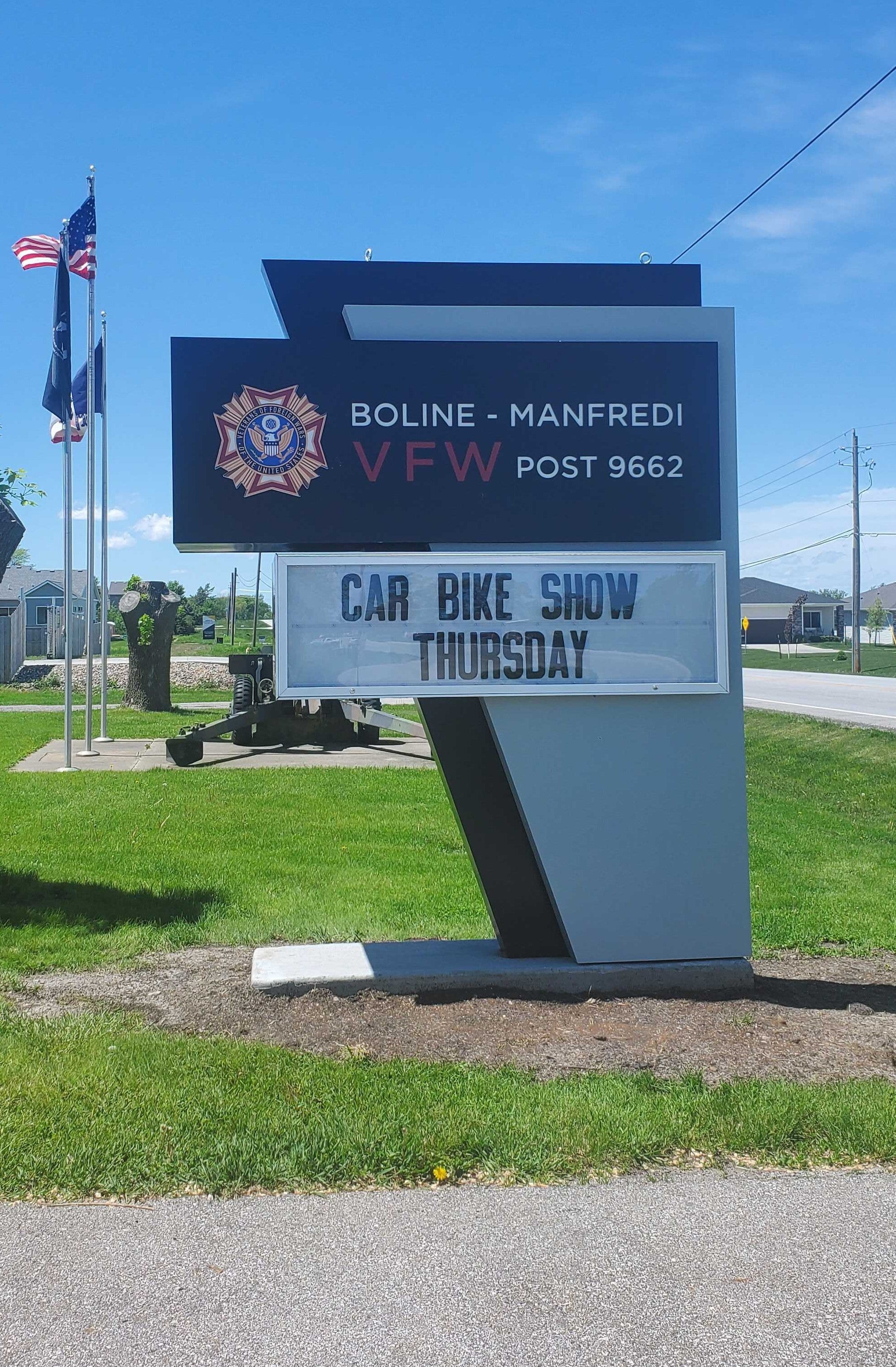 Freestanding & Standalone Signs