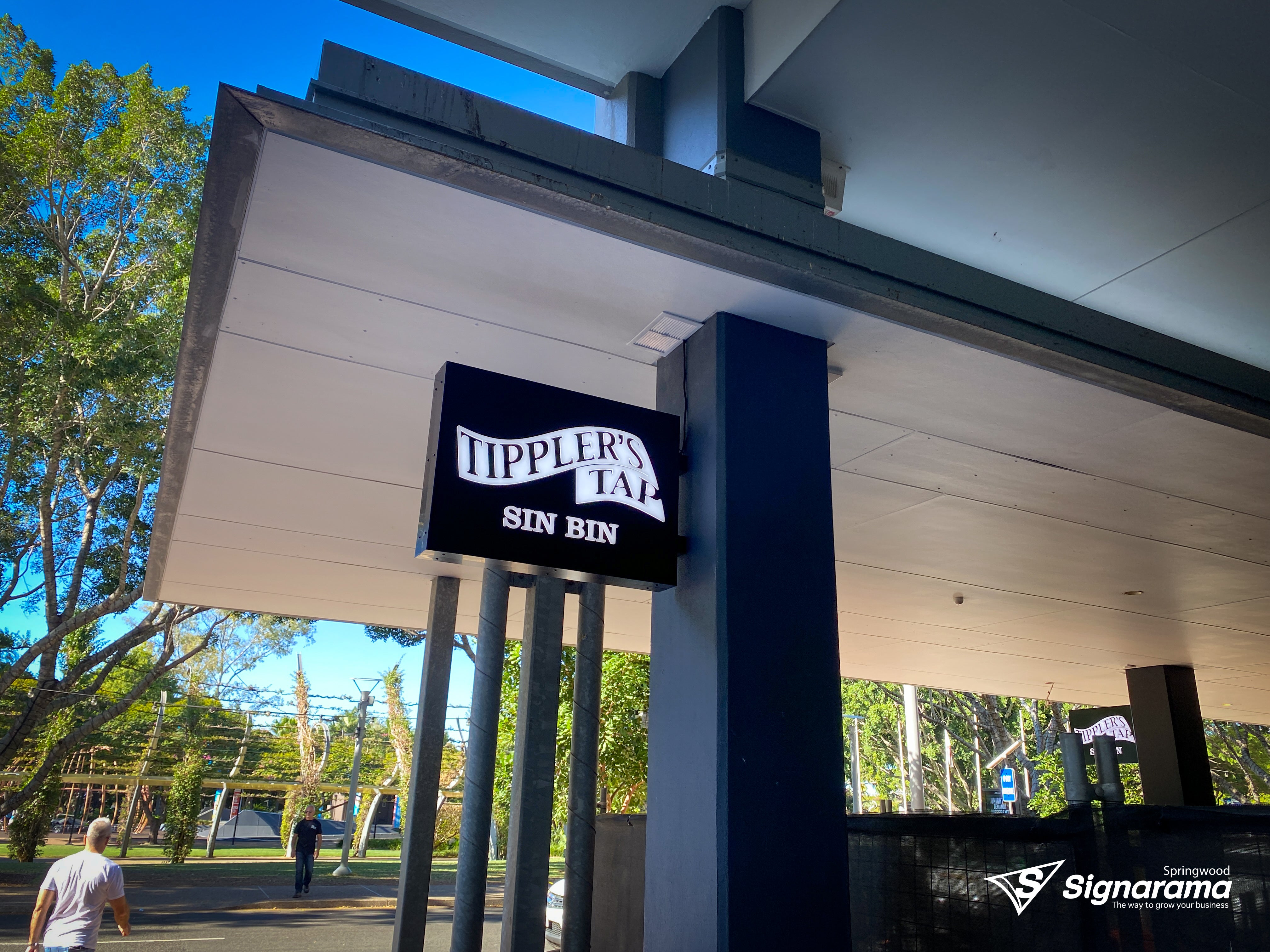 Tipplers Tap Bar Fitout