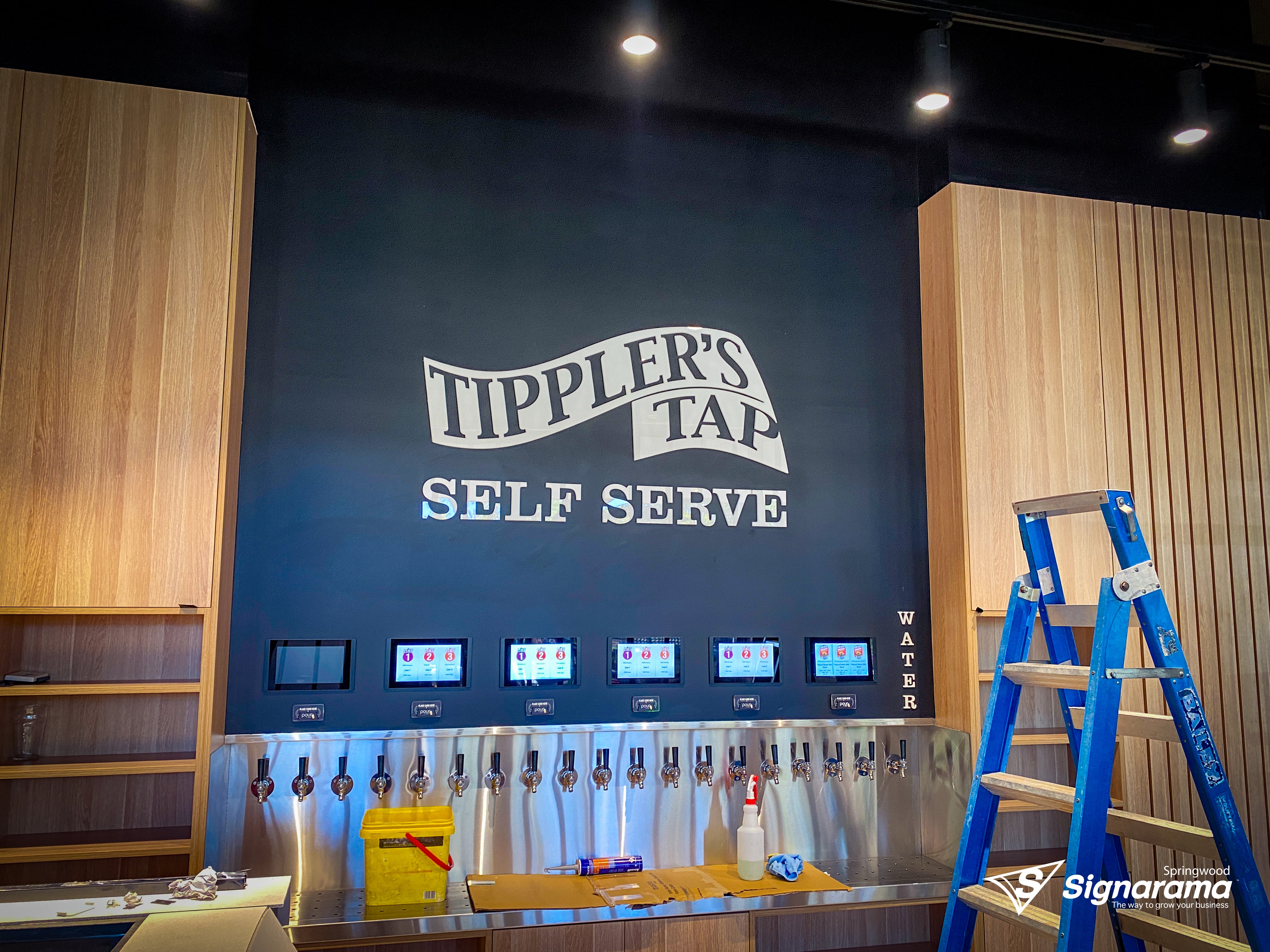 Tipplers Tap Bar Fitout