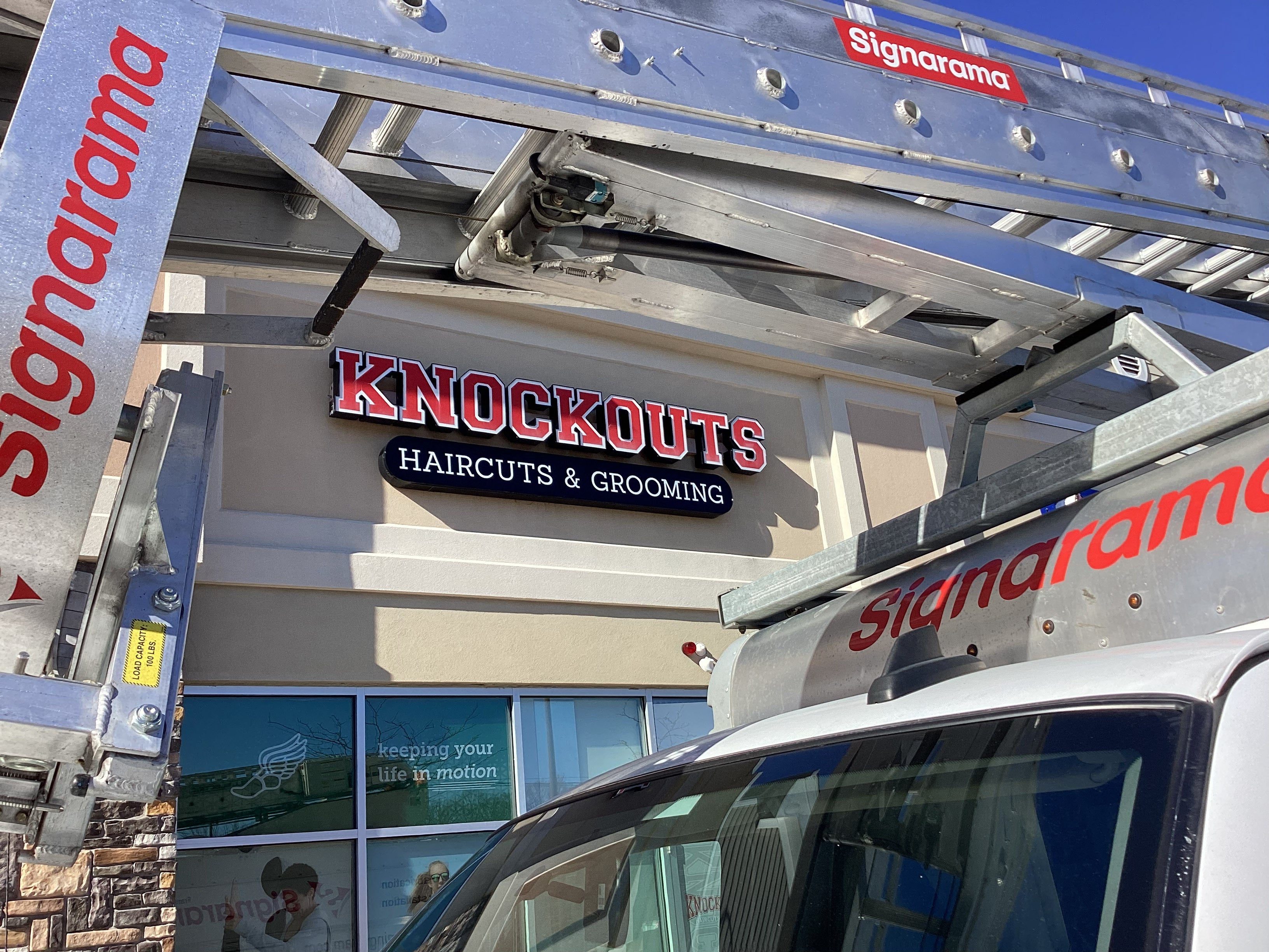 Custom Outdoor Signs for Business