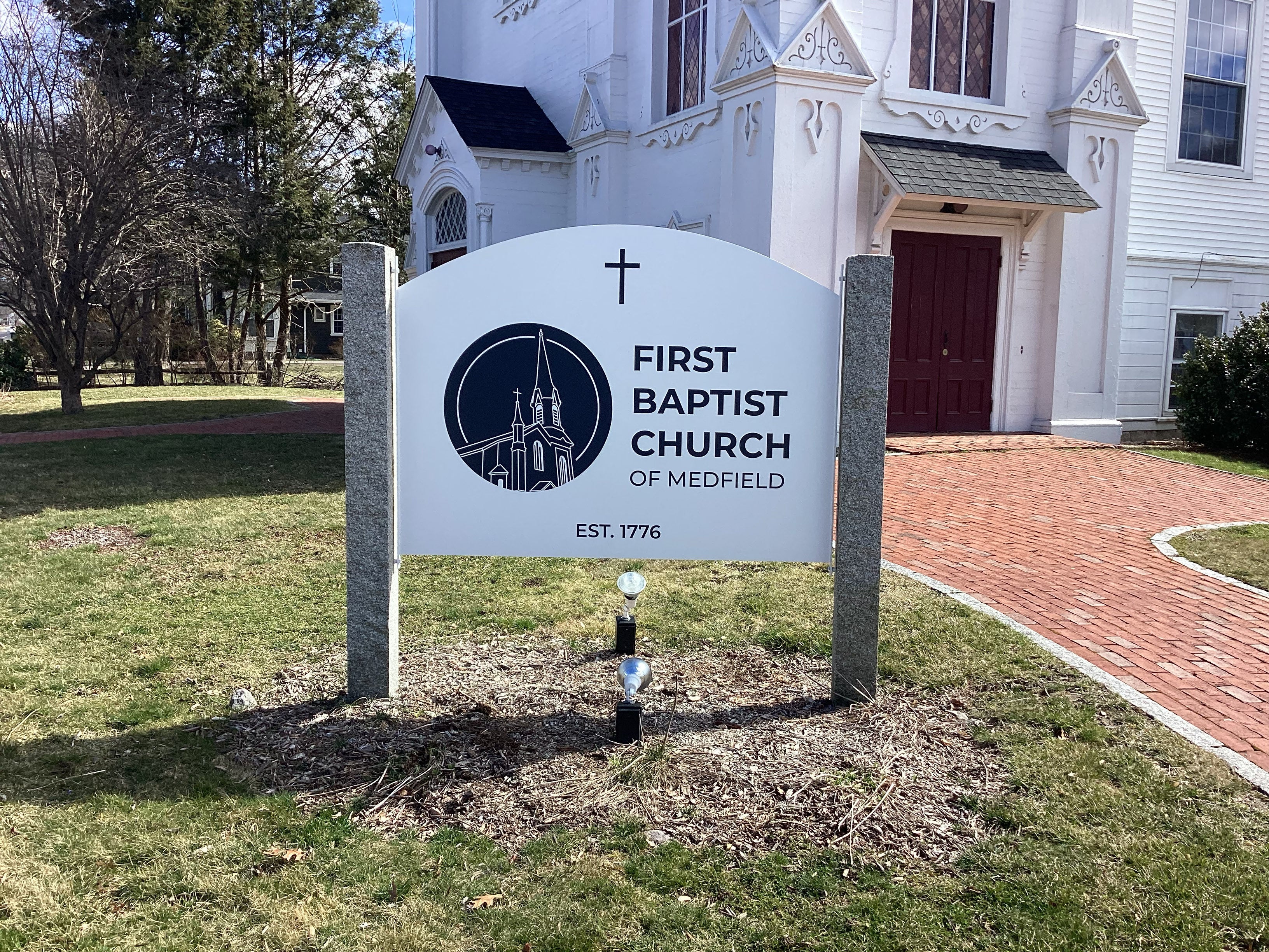 Custom Outdoor Signs for Business