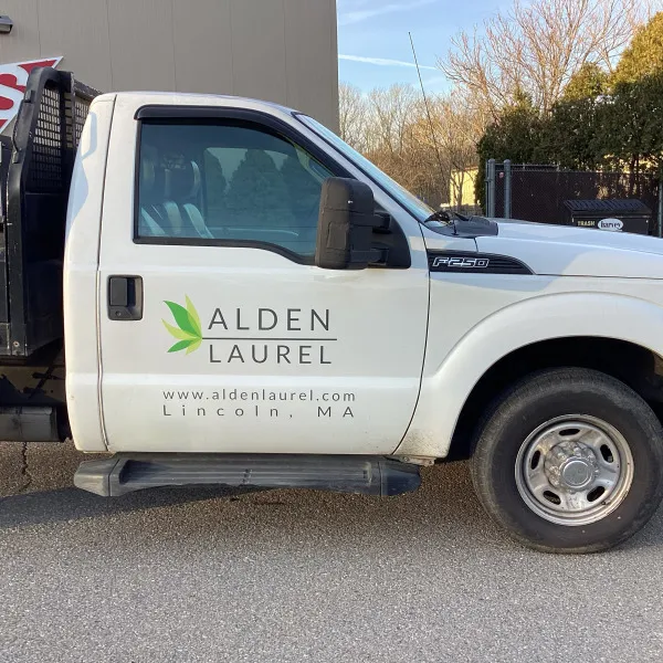 fleet graphics lettering logo vehicle