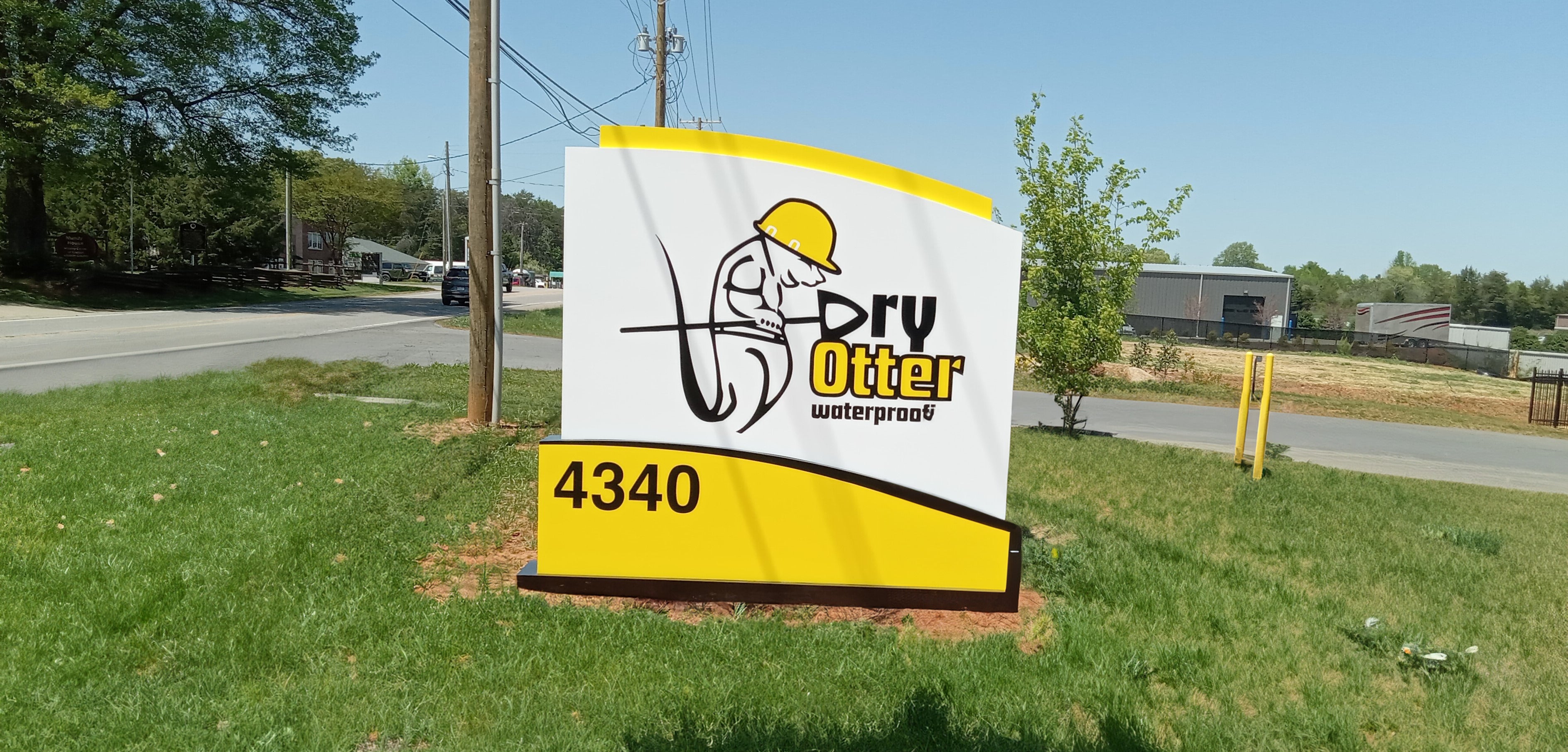 Business & Company Signs
