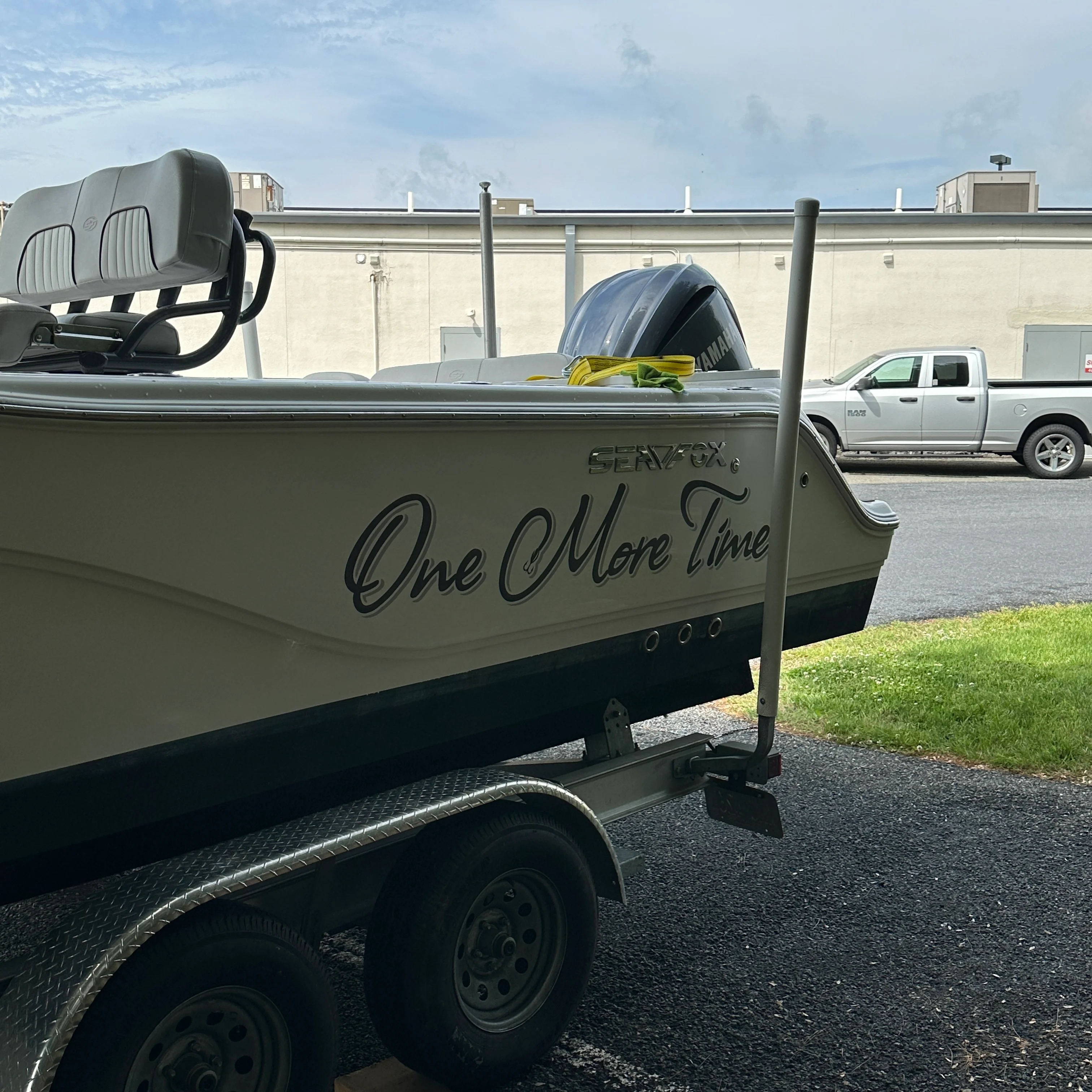 Boat Wraps & Graphics