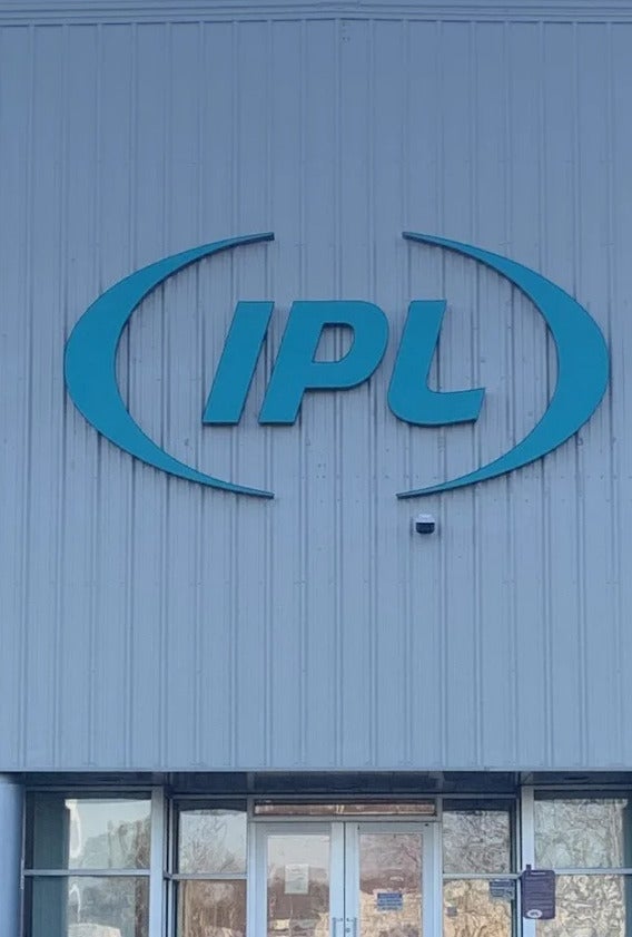 Building & Commercial Signs