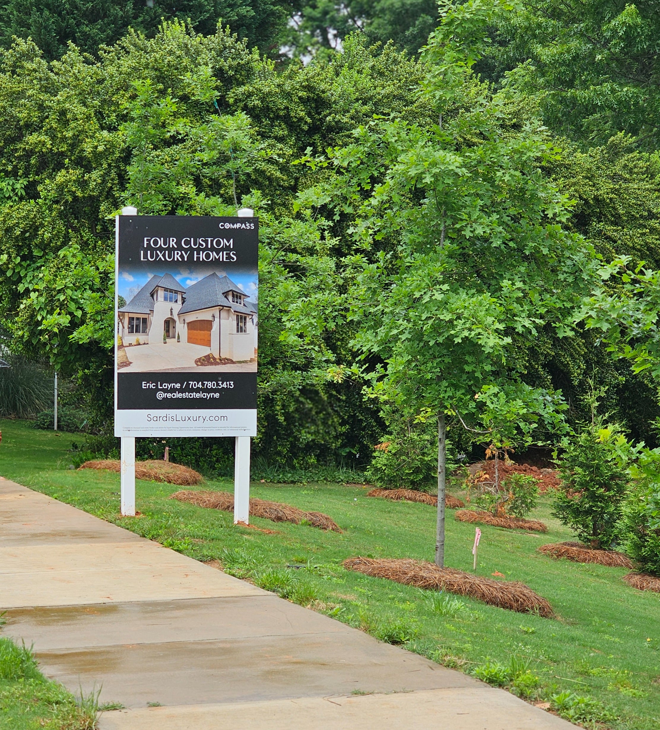 Get more attention for your property listings with our beautiful post and panel Signs