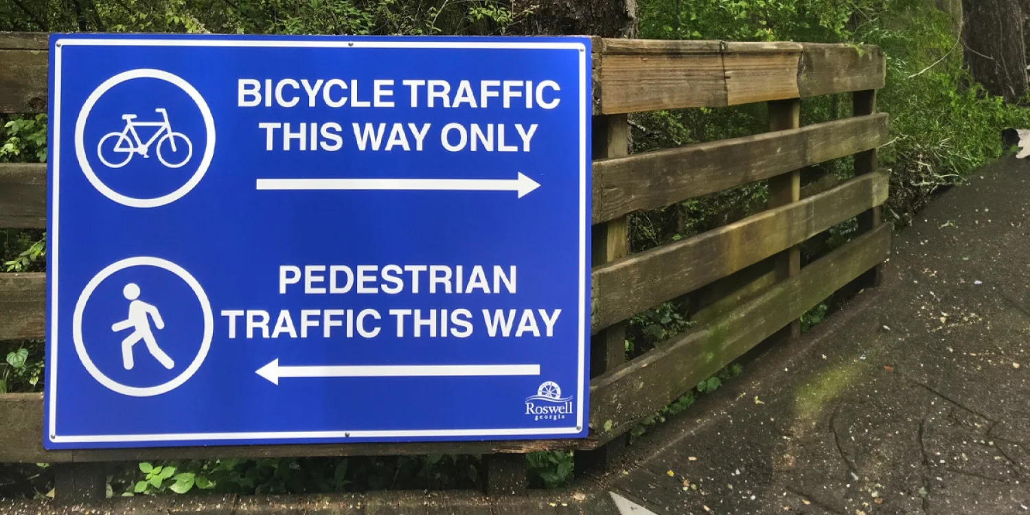 Innovative Designs for Road Signs for Safer Cities