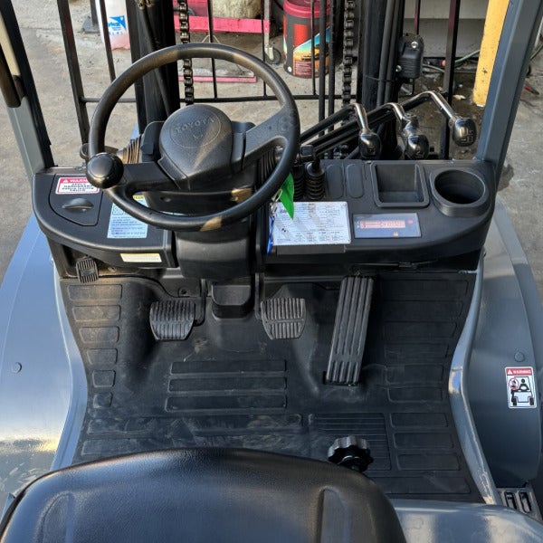 Used Toyota LPG Forklift #2049