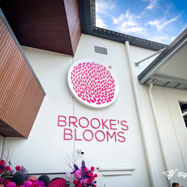 Brooke's Blooms Signage