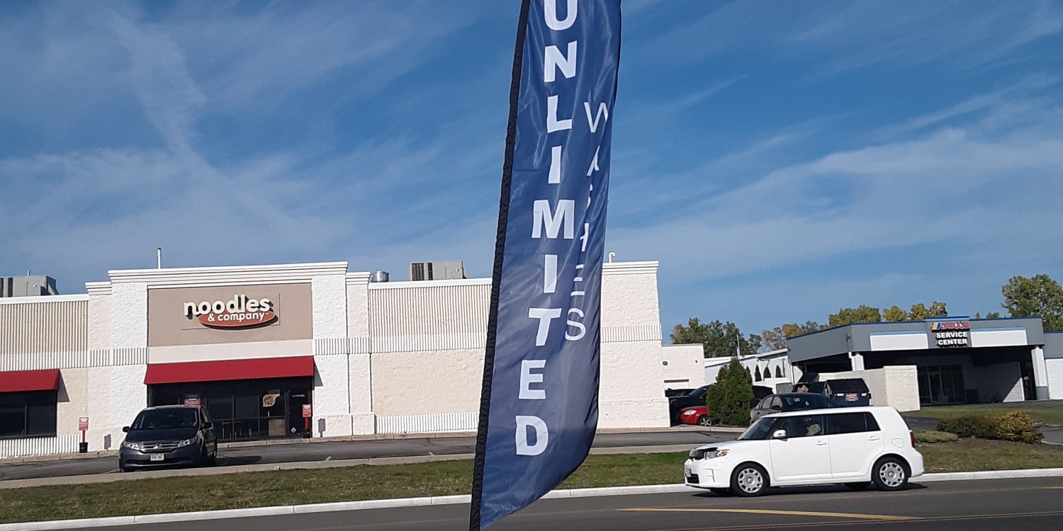 Teardrop Banners & Flags