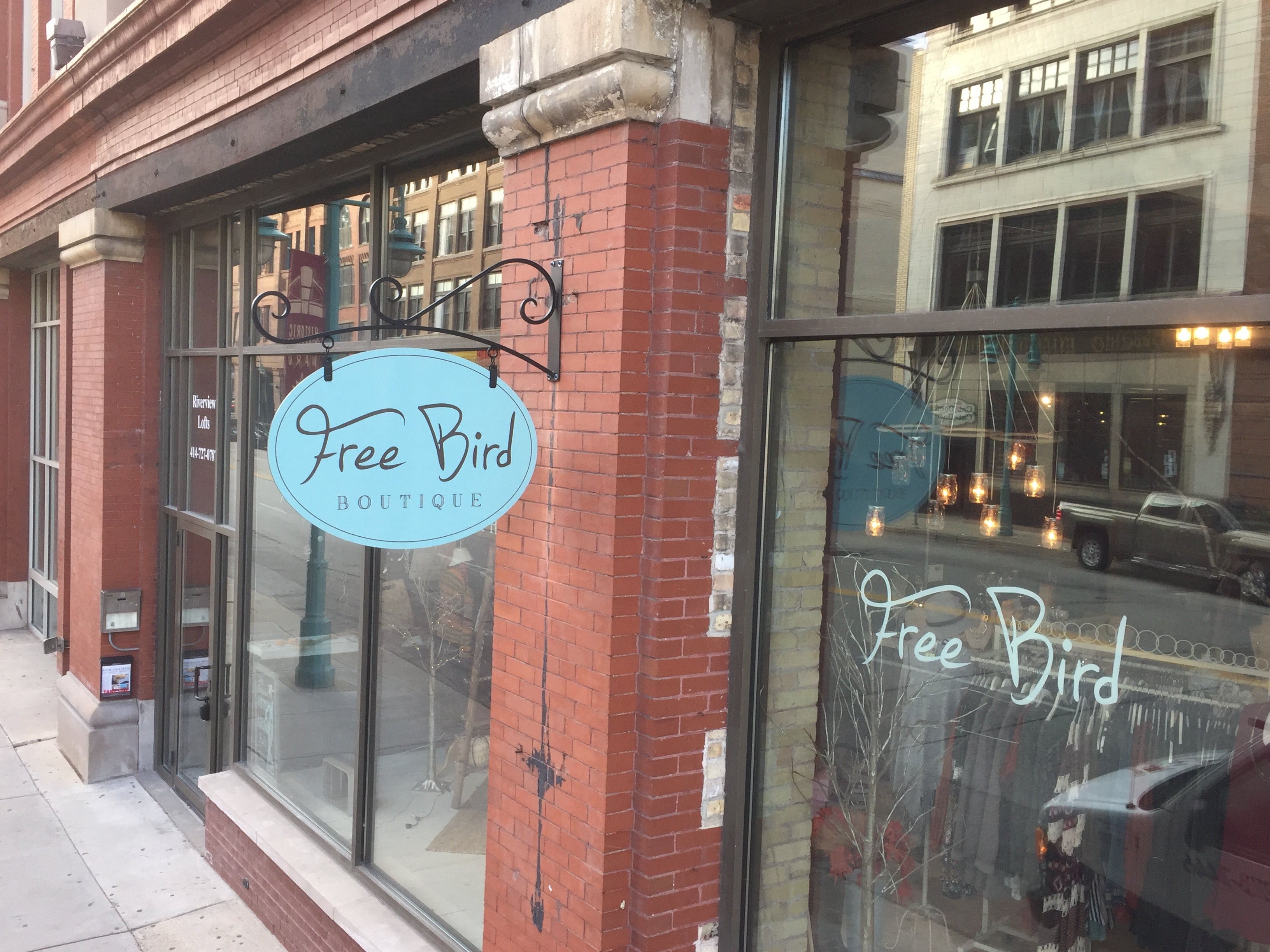 BRACKET SIGNS by Signarama Milwaukee
