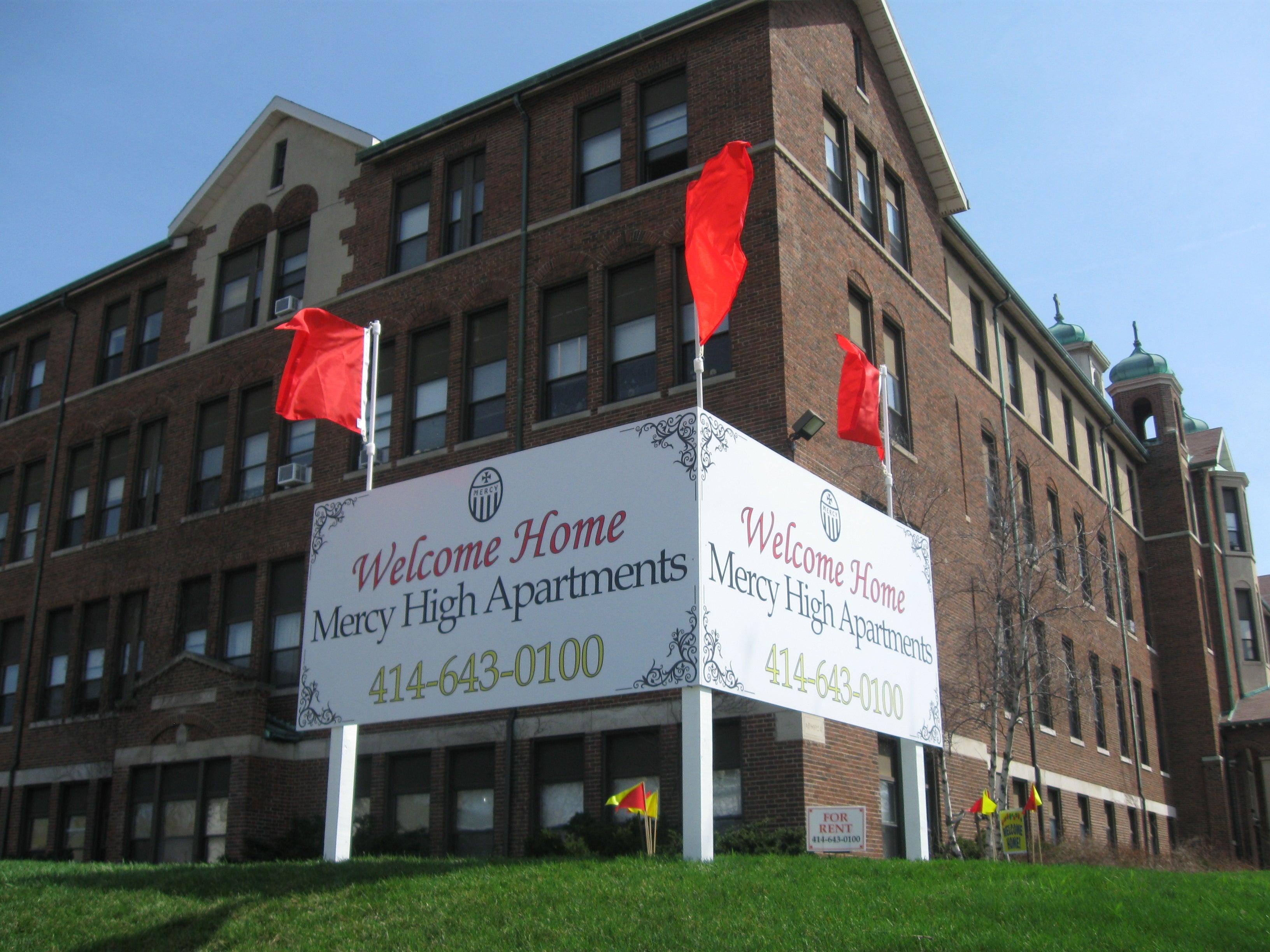 POST & PANEL SIGNS by Signarama Milwaukee