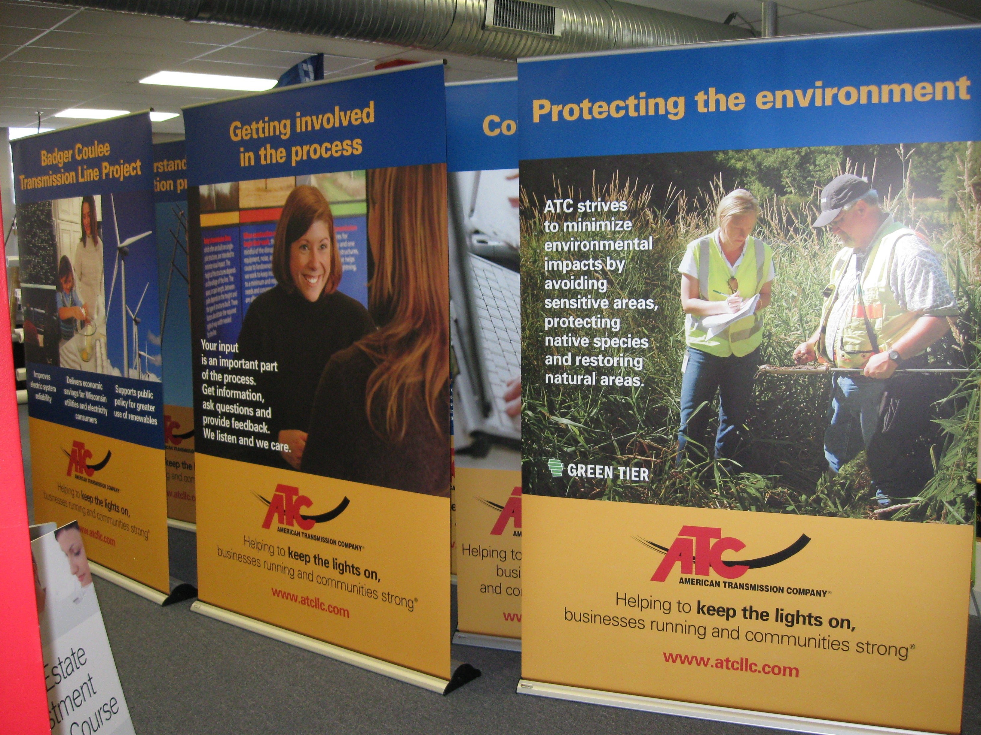 RETRACTABLE BANNER STANDS by Signarama Milwaukee