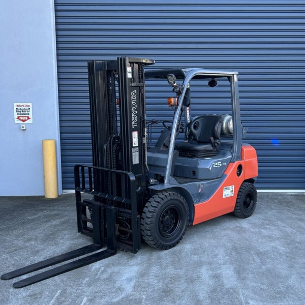 Used Toyota LPG Forklift #W226