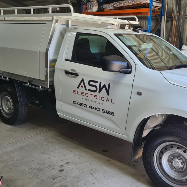 Let's design your mobile billboard today!