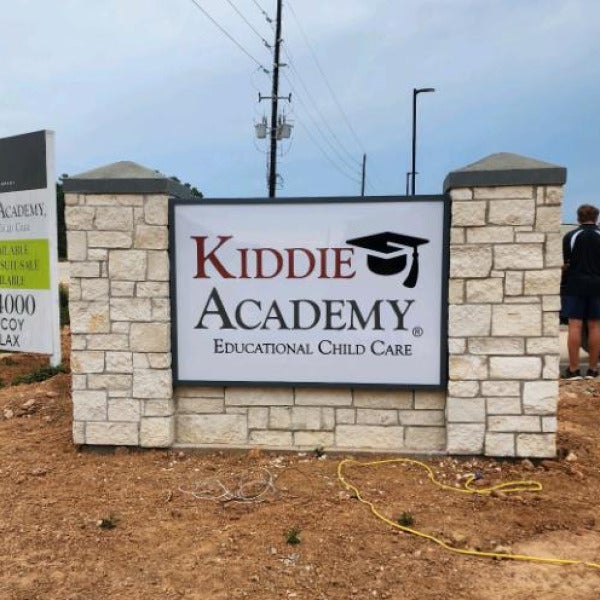 Signs It's Time to Upgrade Your Business Signs with a Sign Company