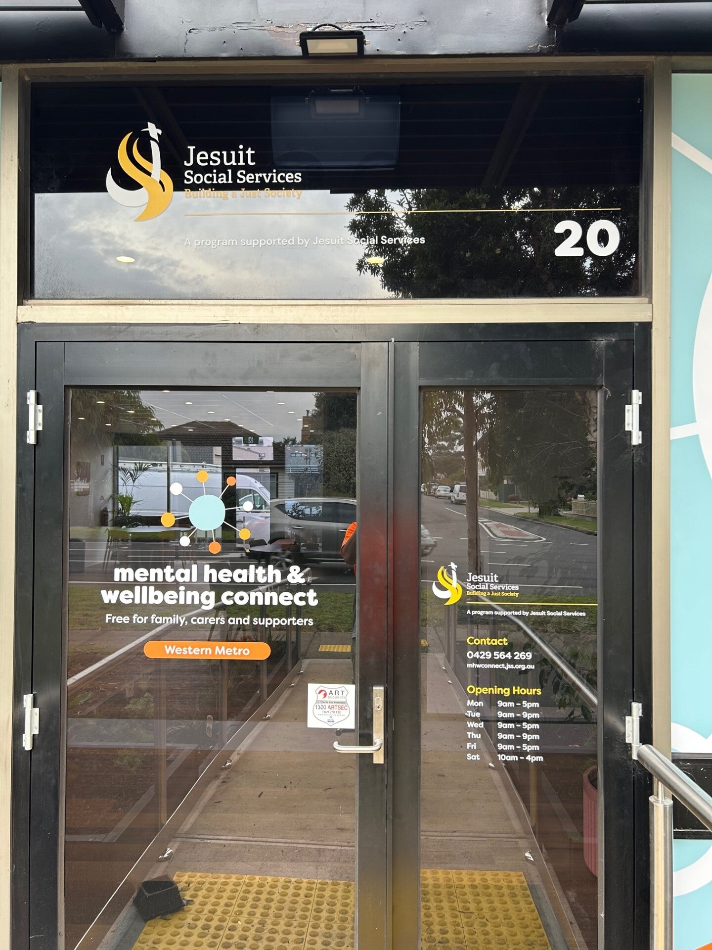 Custom Window Graphics | Signarama Kew