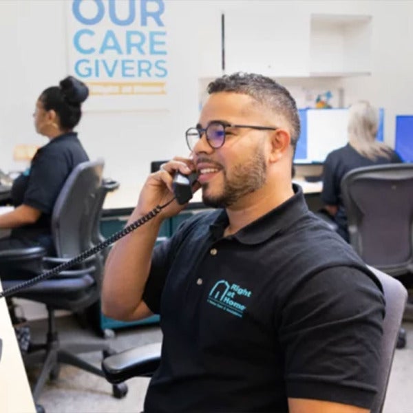 Right at Home® Makes Top 100 List for Exceptional Culture - Franchise Owners Thrilled! Right at Home® Makes Top 100 List for Exceptional Culture - Franchise Owners Thrilled!
