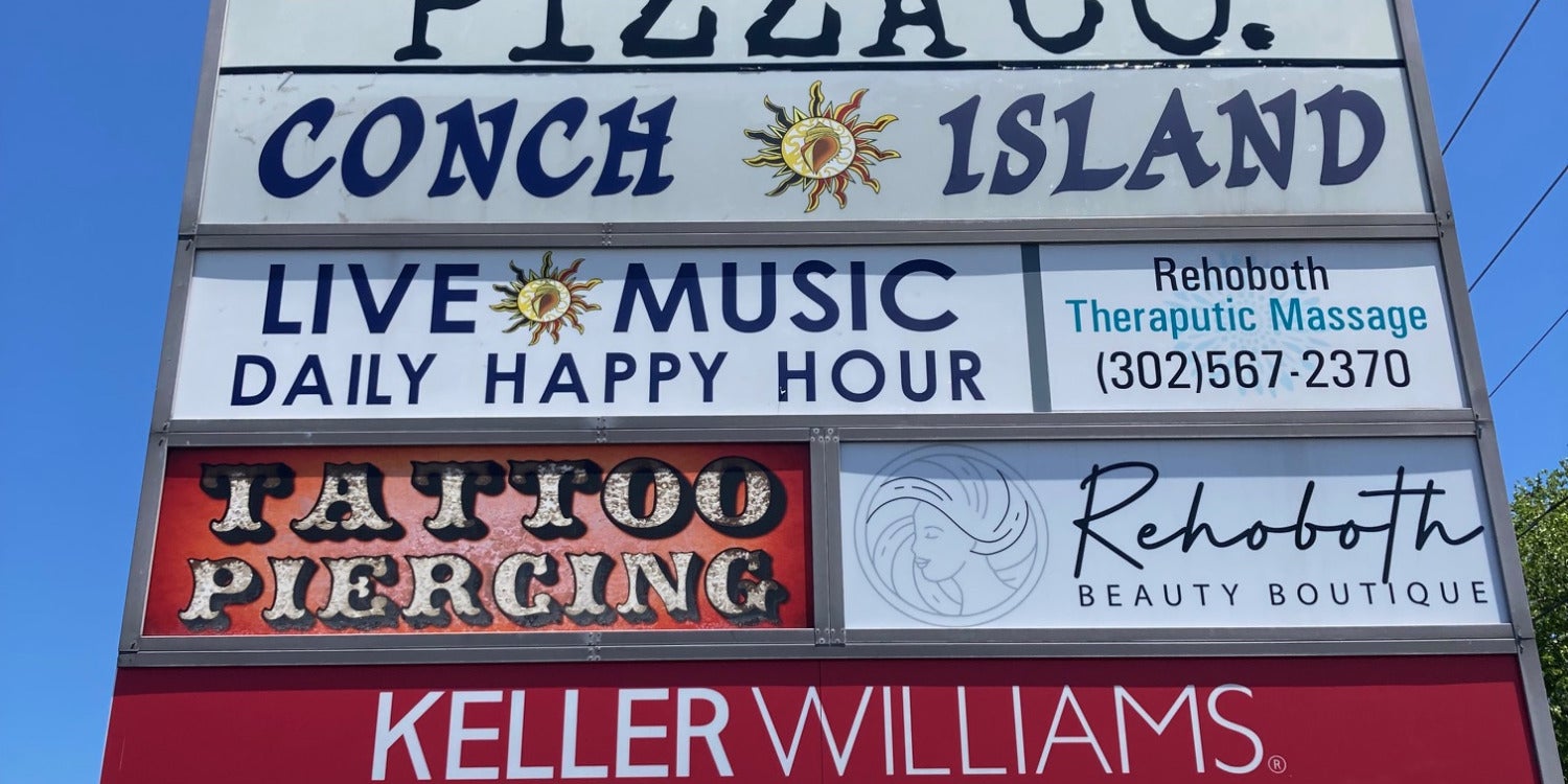 Custom Pylon Signs