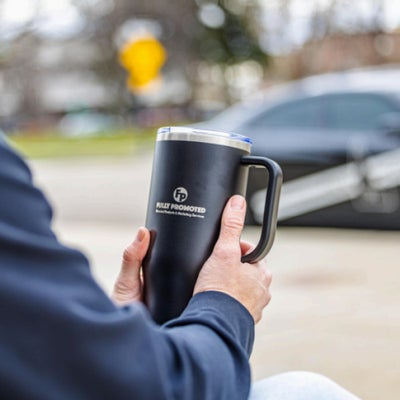 https://cdn.gorilladash.com/images/media/12773861/fully-promoted-usa-lifestyle-tumbler2-square-665dcd2a7d76b.jpg?auto=webp&crop=1%3A1%2Csmart&width=400