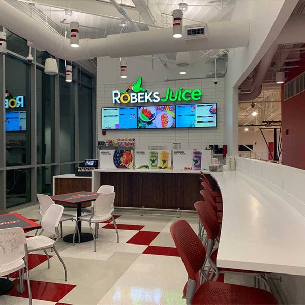 CU Anschutz Embraces a Zesty Wellness Wave with Robeks Smoothie Haven!