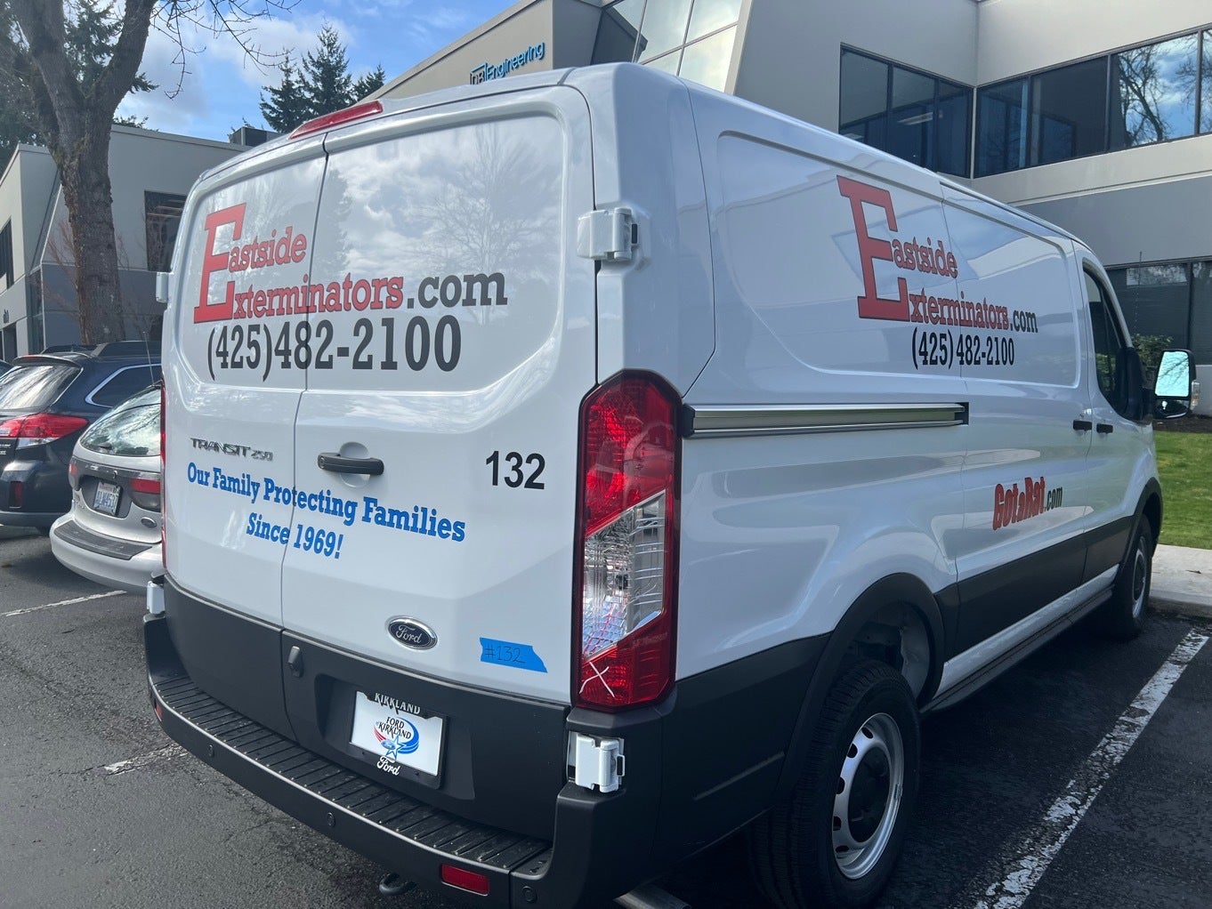 Highest ROI marketing with Vehicle Graphics - Eastside Exterminator, Redmond, WA