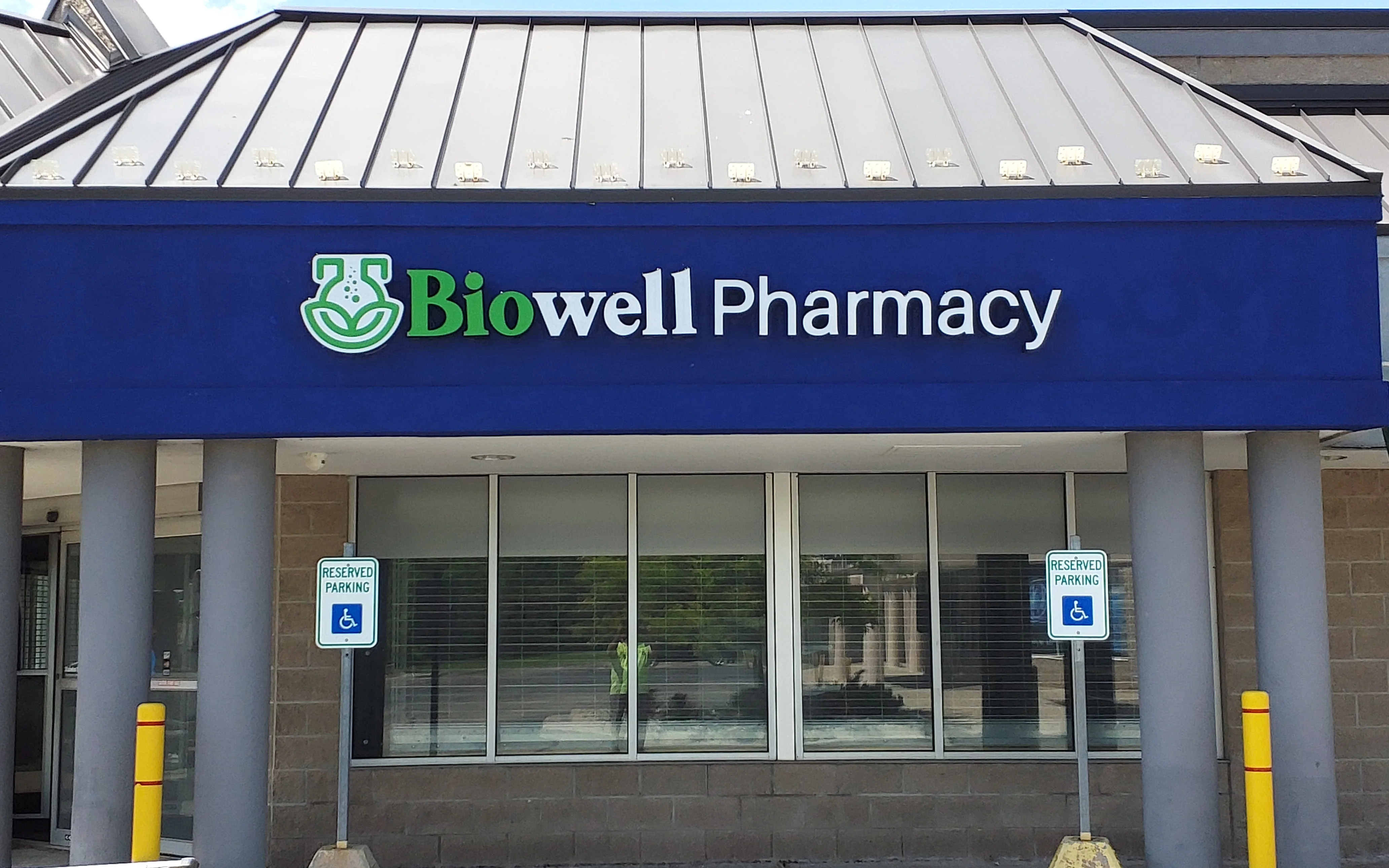 Custom Outdoor Signs for Business