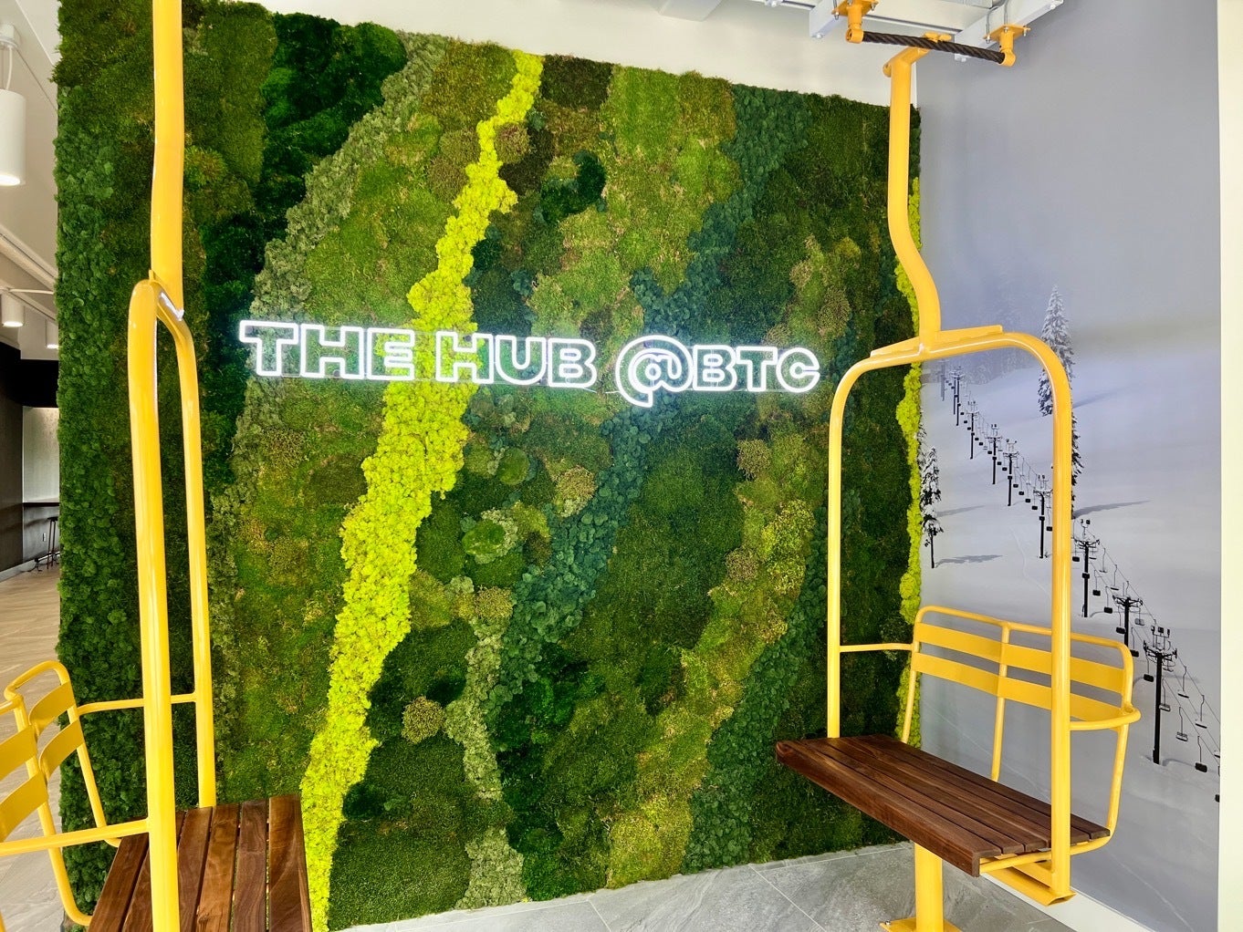 Wall Wrap with Living Wall at Kore Bellevue Tech - Bellevue, WA