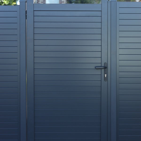 The Horizontal Slat Gate