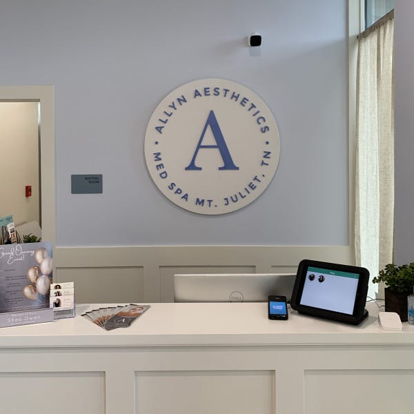 Allyn Lobby Logo