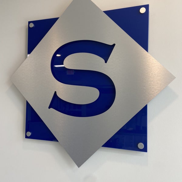Custom Lobby Signs with Signarama Liberty
