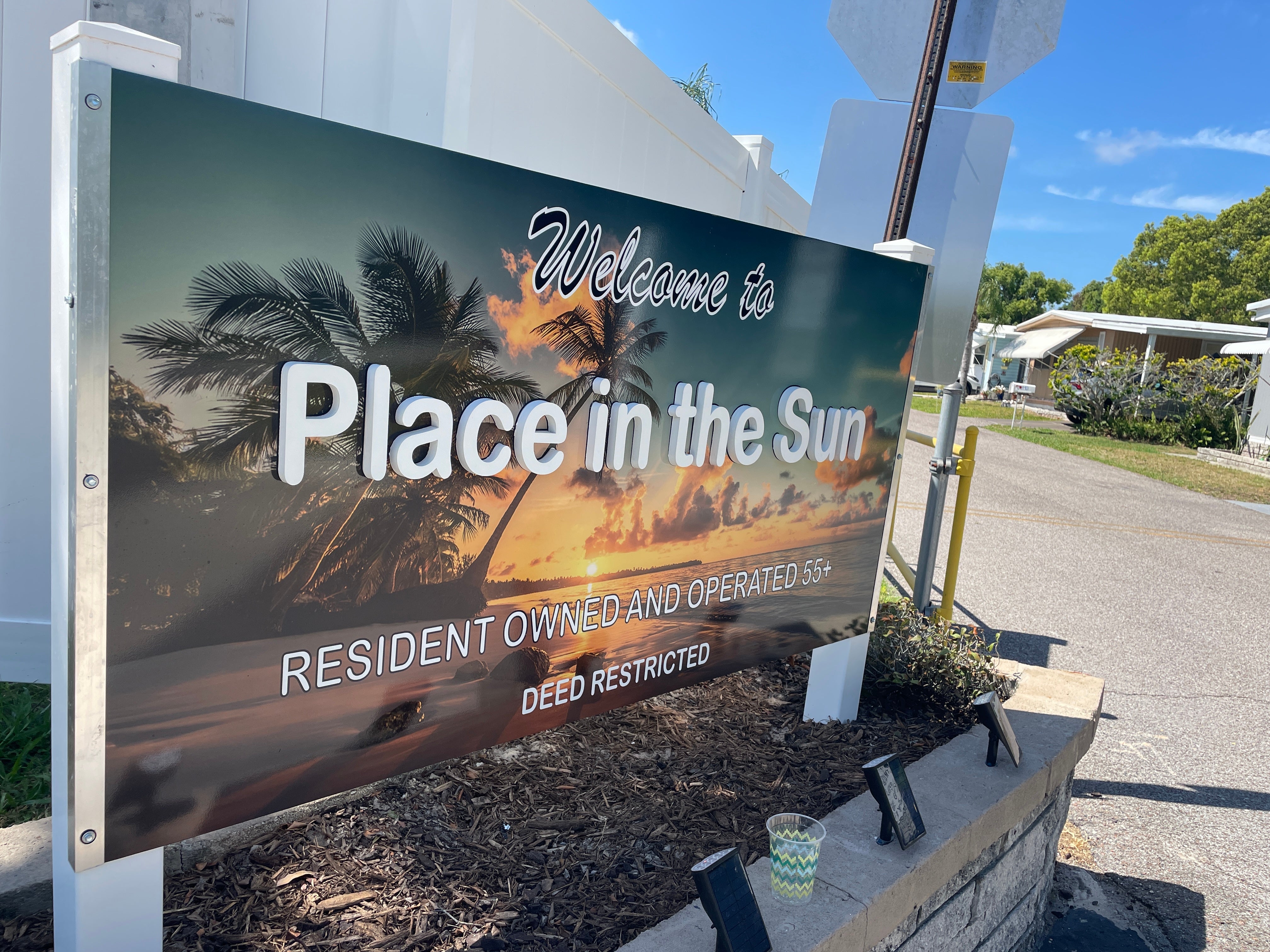 Did you know that Dimensional Letters capture more attention that flat signs?