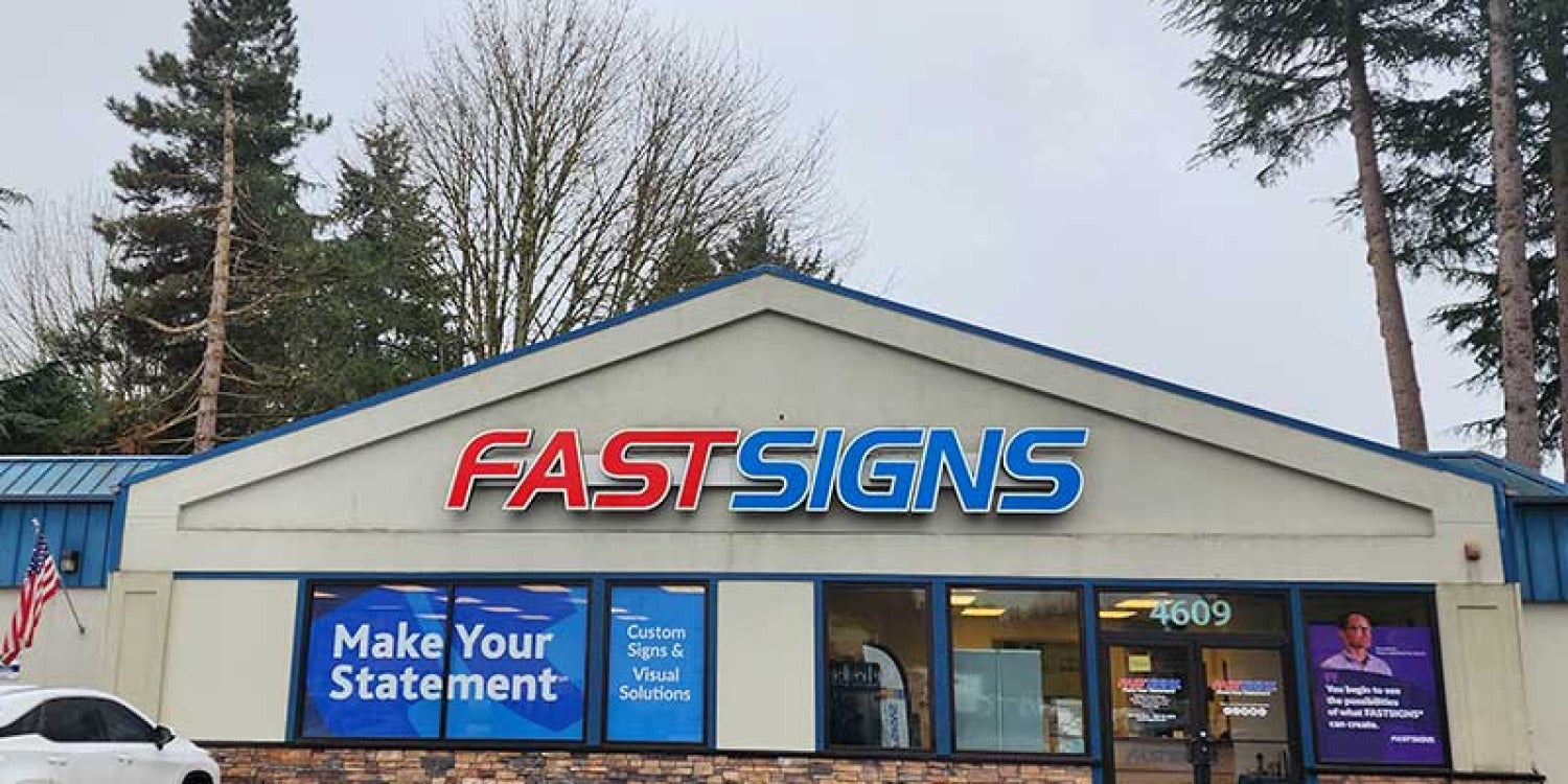 Jolie and Jordan Cypert: The Franchising Royalty of FASTSIGNS in Texas