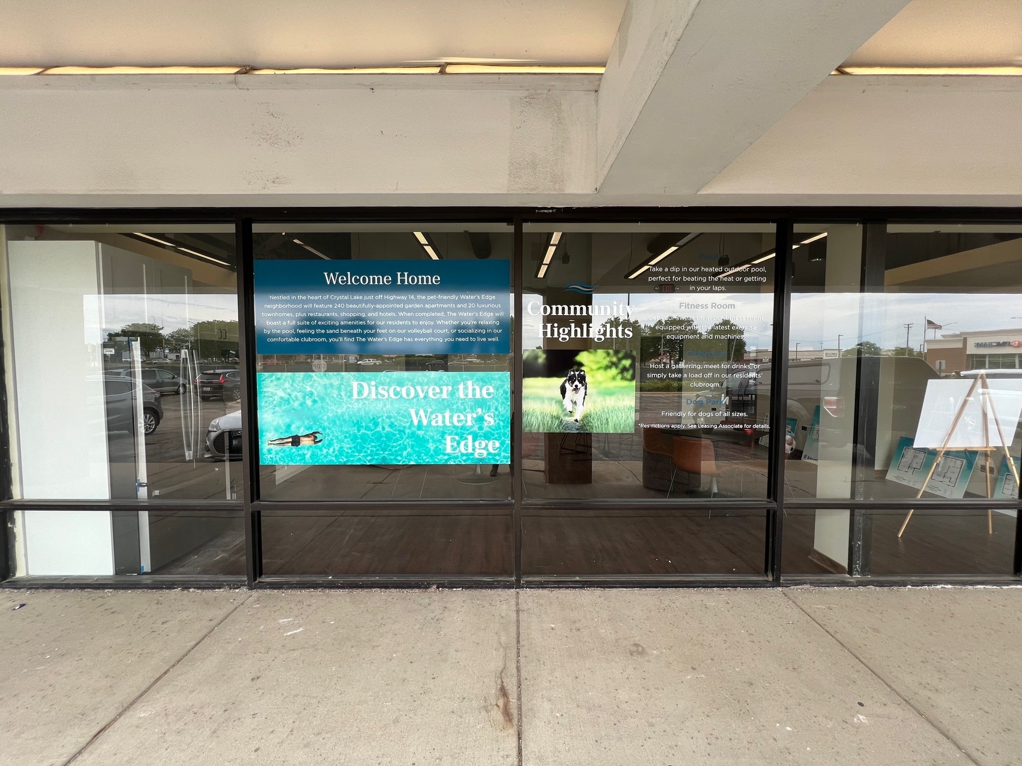 Digitally Printed Vinyl Decals and Digitally Printed Vinyl to Foamboard