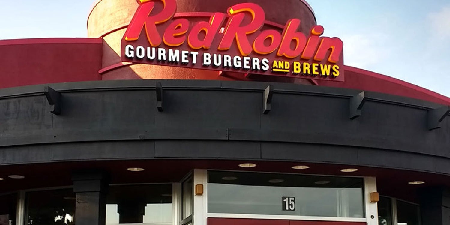 Red Robin’s Holiday Menu: A Festive Feast that Won’t Break the Bank