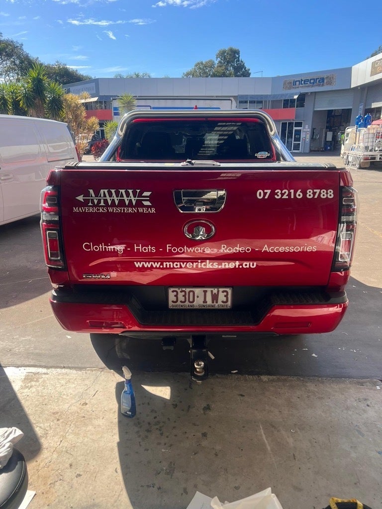 Let's make your vehicle famous
