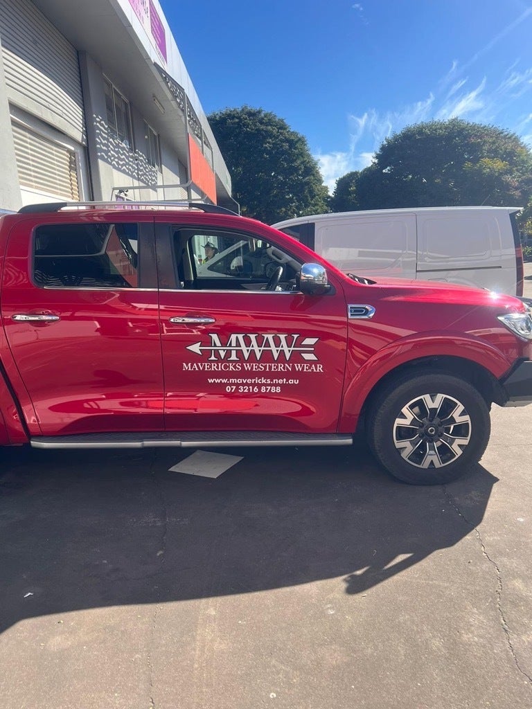 Let's make your vehicle famous