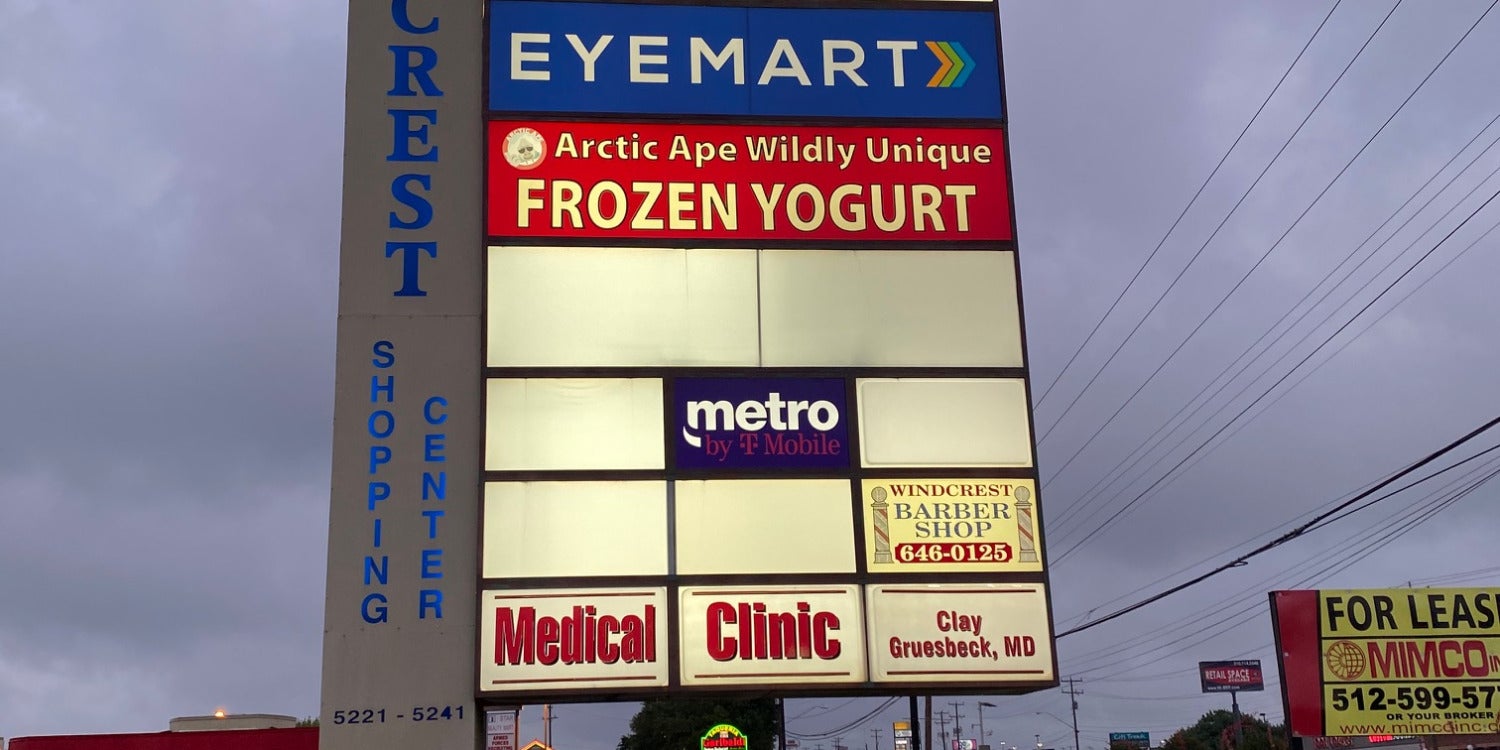 Pylon Signs