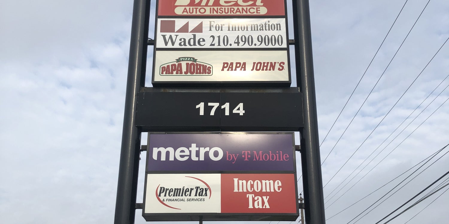 Custom Pylon Signs