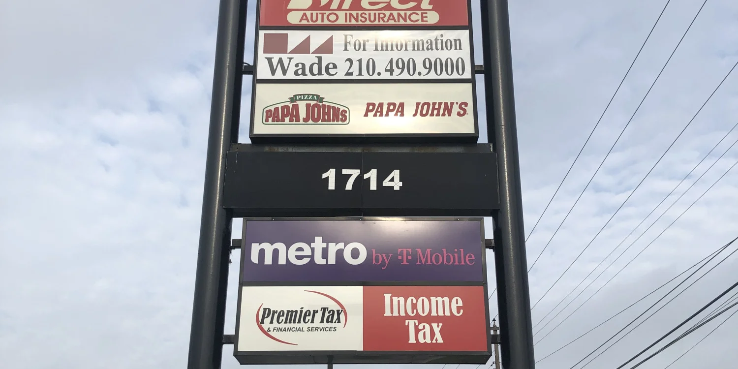 Custom Pylon Signs