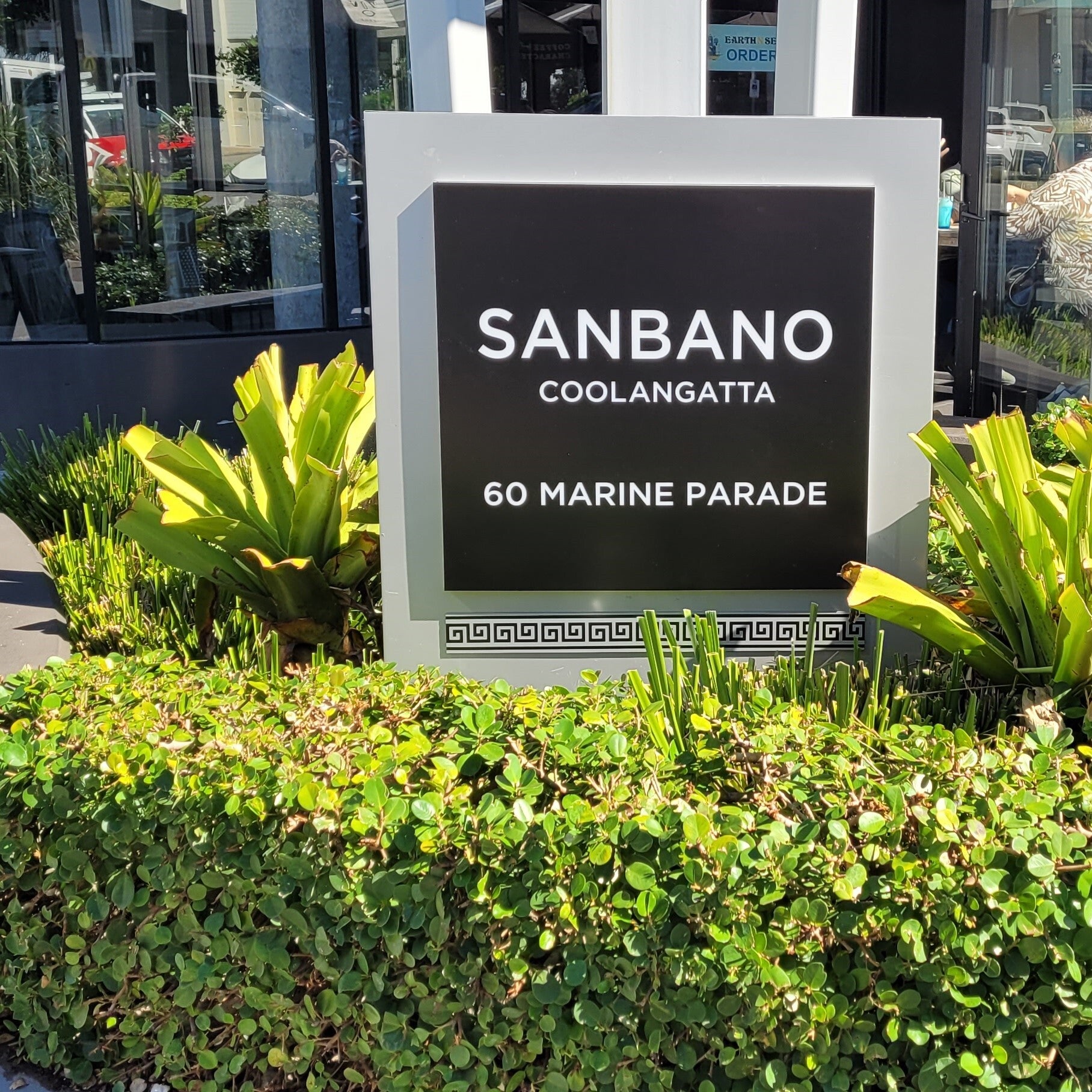 Sanbano Apartments - Burleigh Heads