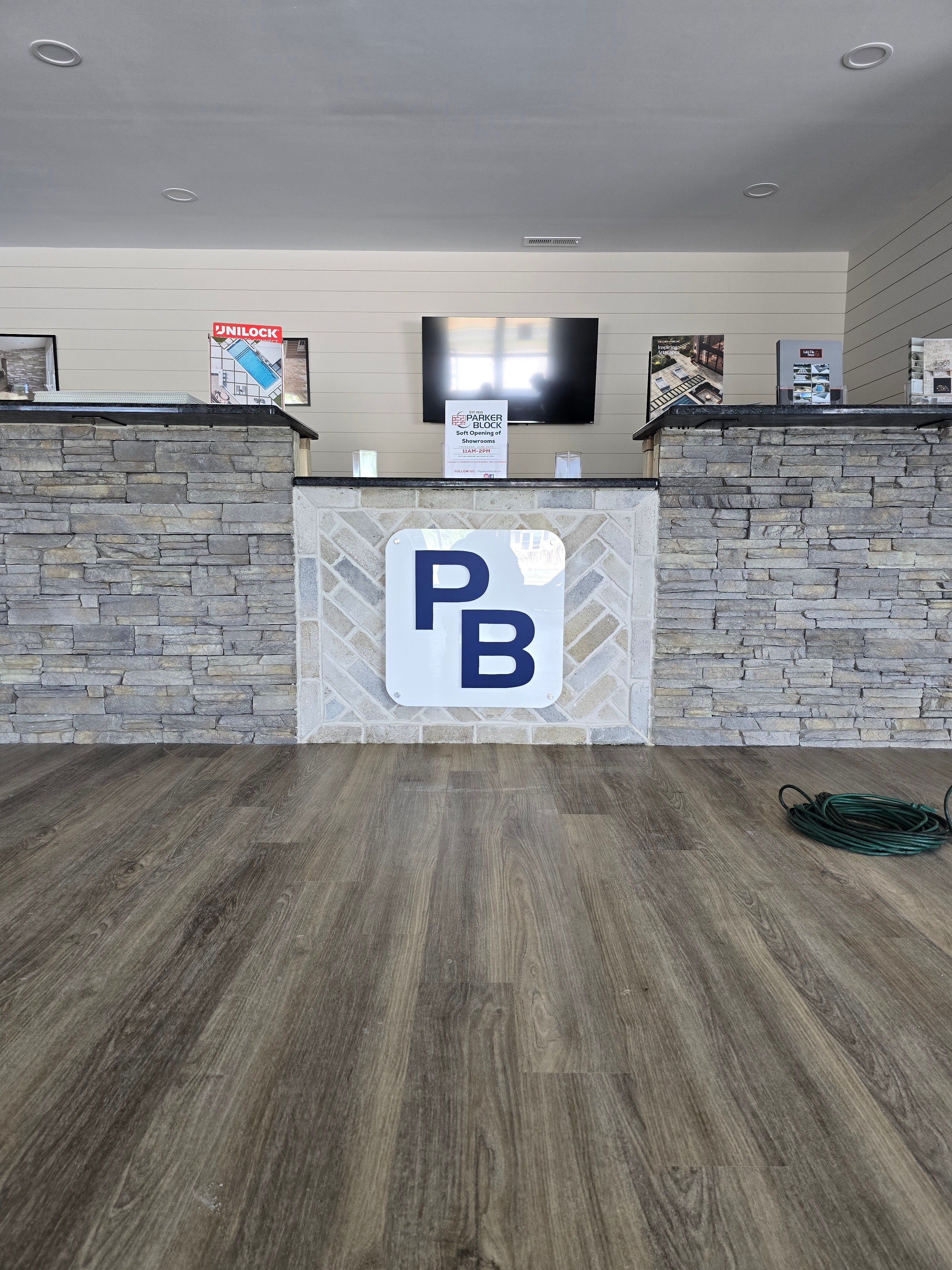 Indoor & Interior Signs & Banners