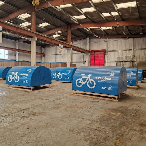 COVERING ADHESIF POUR VELO BOX POUR MONTPELLIER METROPOLE
